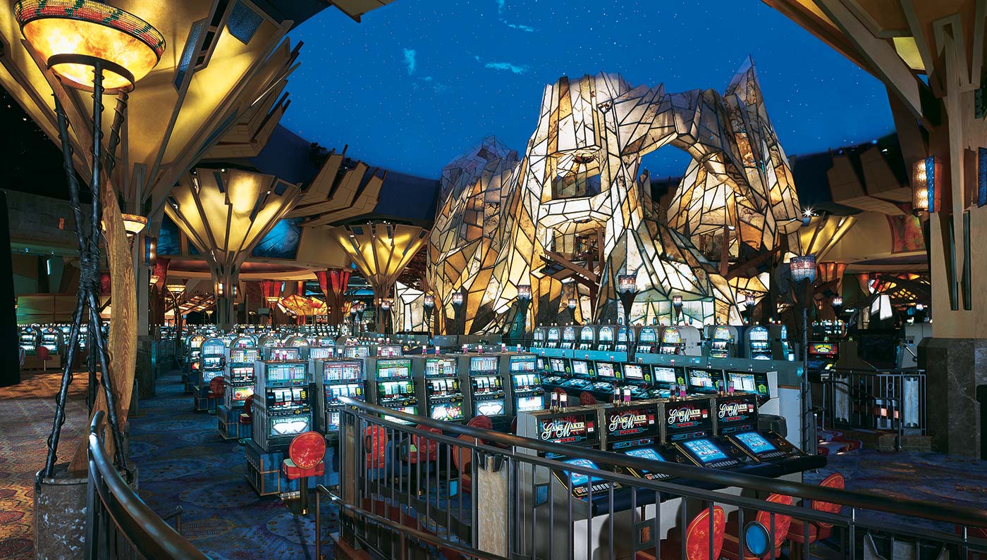 mohegan sun casino pa online