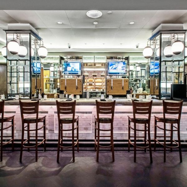 Mayflower_Hotel_in_Washington_DC.jpg