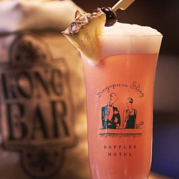 Raffles_Singapore_1897_Singapore_Credit_Historic_Hotels_Worldwide_and_Raffles_Singapore_-_Singapore_Sling.jpg.jpg