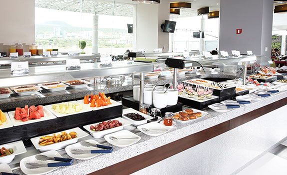 HS HOTSSON Hotel Queretaro
- Dining