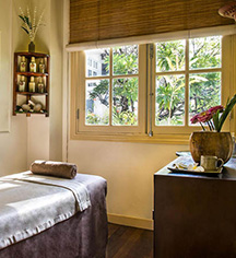 Spa:
Raffles Grand Hotel D'Angkor
in Siem Reap