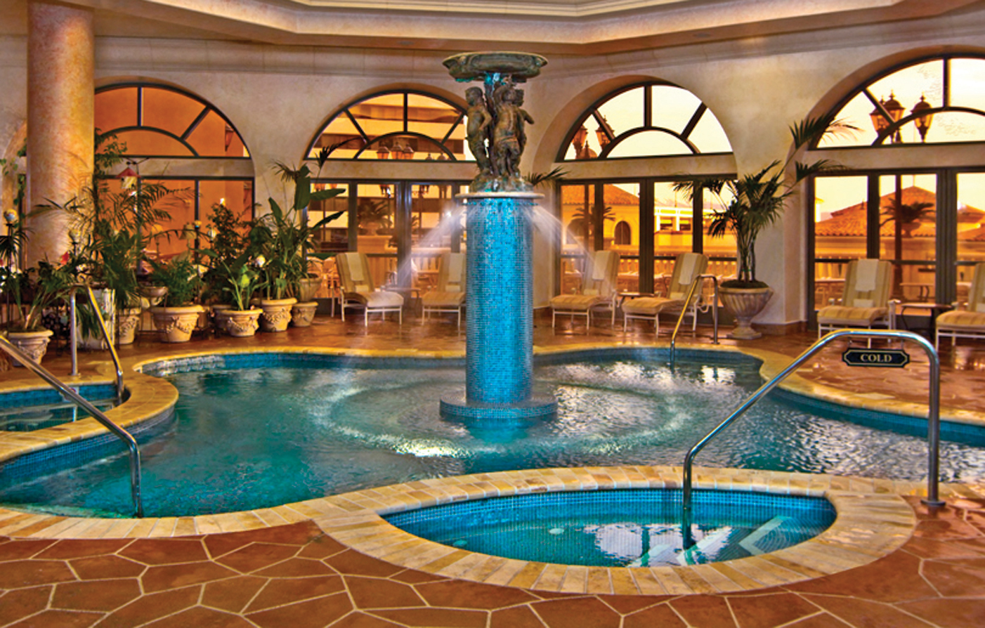 Reno Hotel Packages and Offers | Peppermill Resort Spa Casino