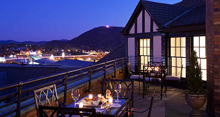 Event Calendar:
The Hotel Roanoke & Conference Center, Curio - A Collection by Hilton
in Roanoke