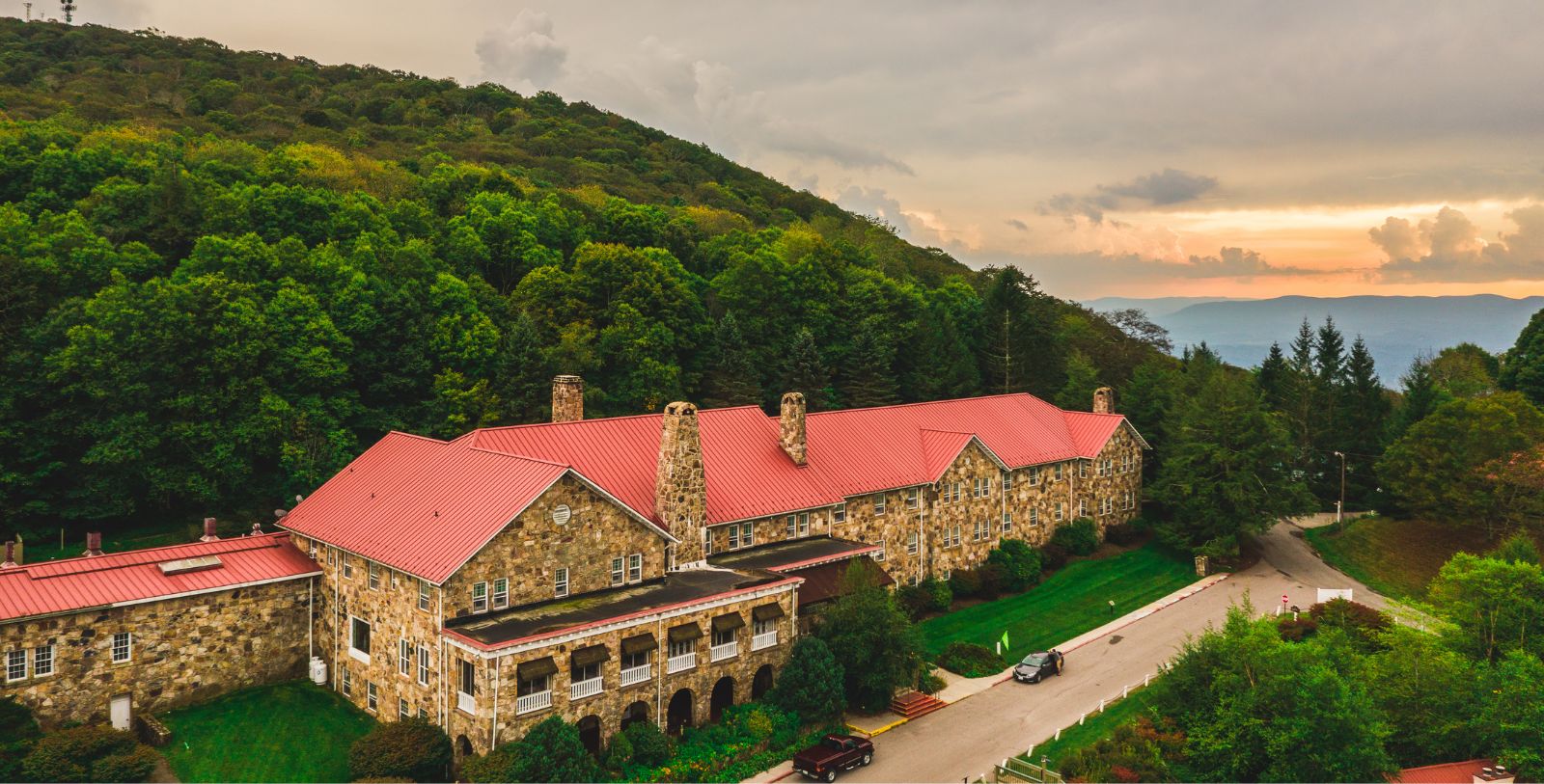 Mountain Lake Lodge