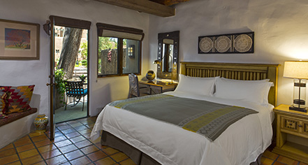 Accommodations:
La Posada de Santa Fe, A Tribute Portfolio Resort & Spa
in Santa Fe