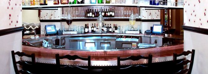 Dining at
Sofia Hotel
in San Diego