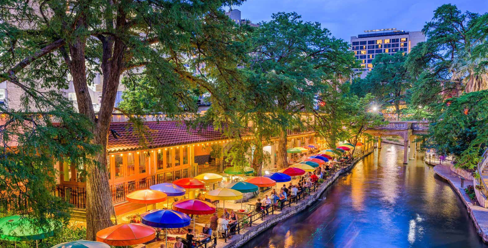 Taste flavorful Tex-Mex and saucy, smoke-kissed barbecue at one of the waterfront restaurants along the San Antonio River Walk.