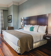 Accommodations:
The Cotton Sail Hotel
in Savannah