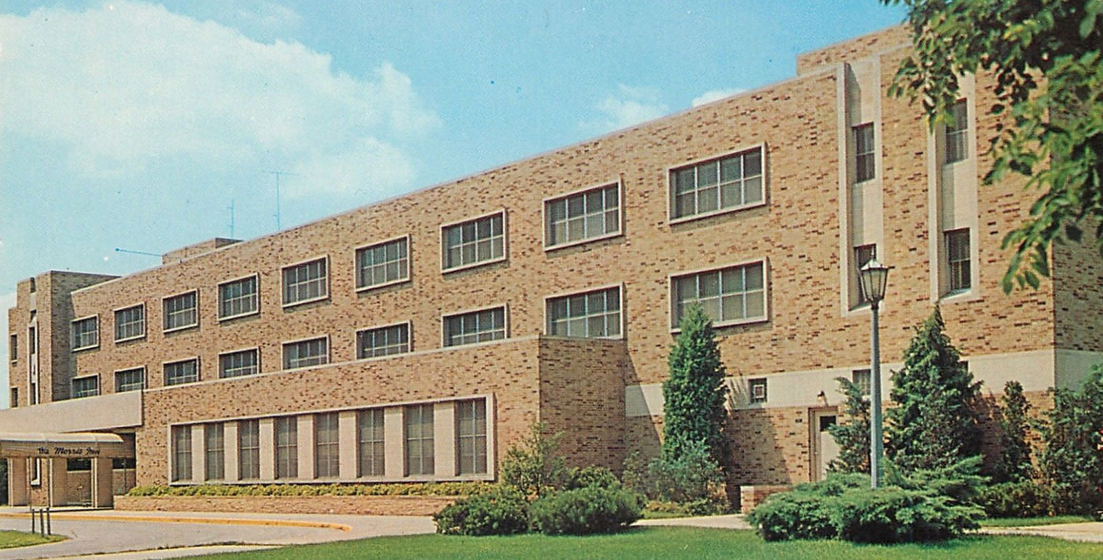 Image of Vintage 1950s Postcard depicting hotel exterior, Morris Inn at Notre Dame in South Bend, Indiana, 1952, Member of Historic Hotels of America, Discover