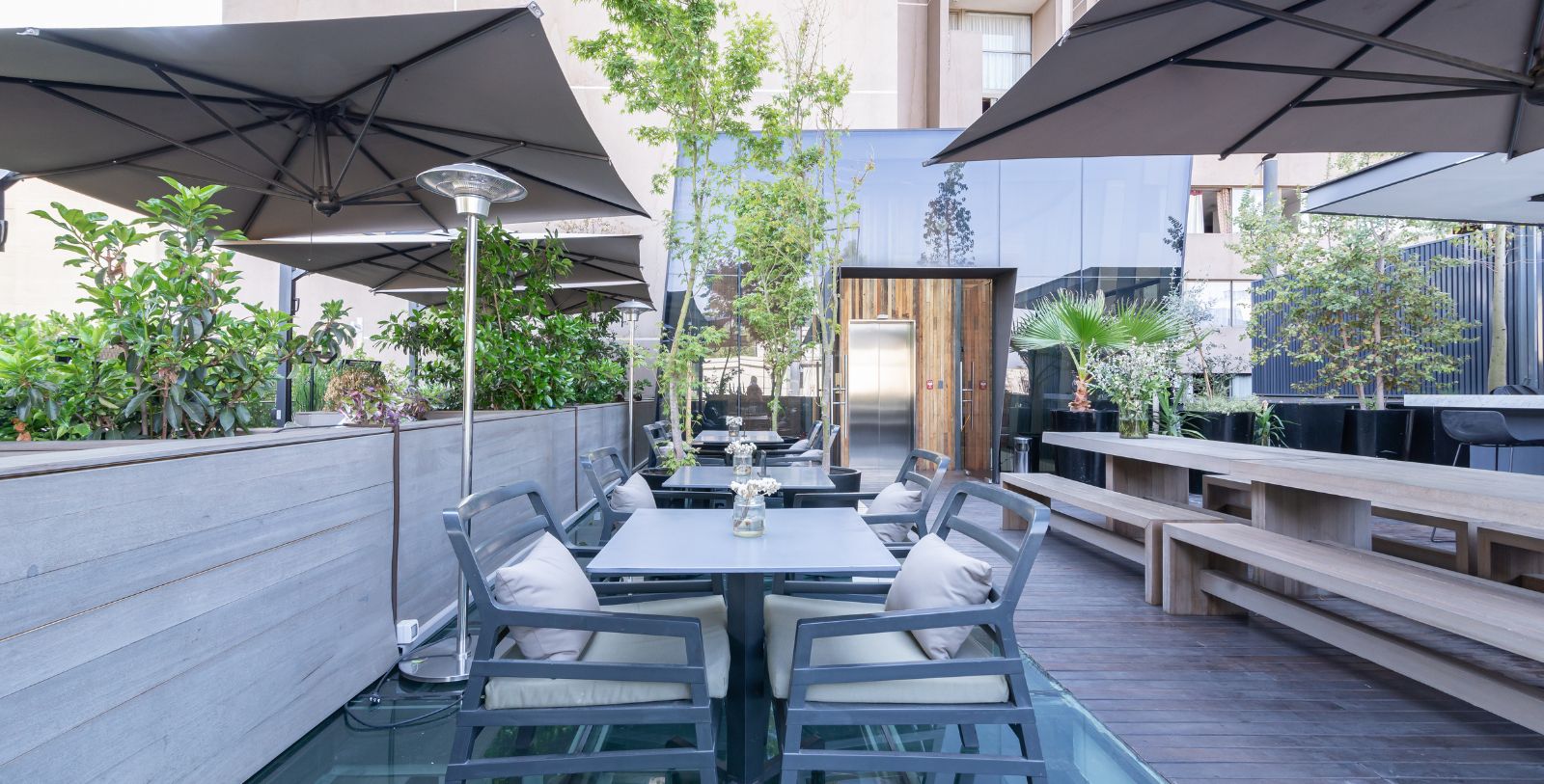 Taste traditional Chilean dishes with a modern twist at Hotel Magnolia’s restaurants and the rooftop bar.