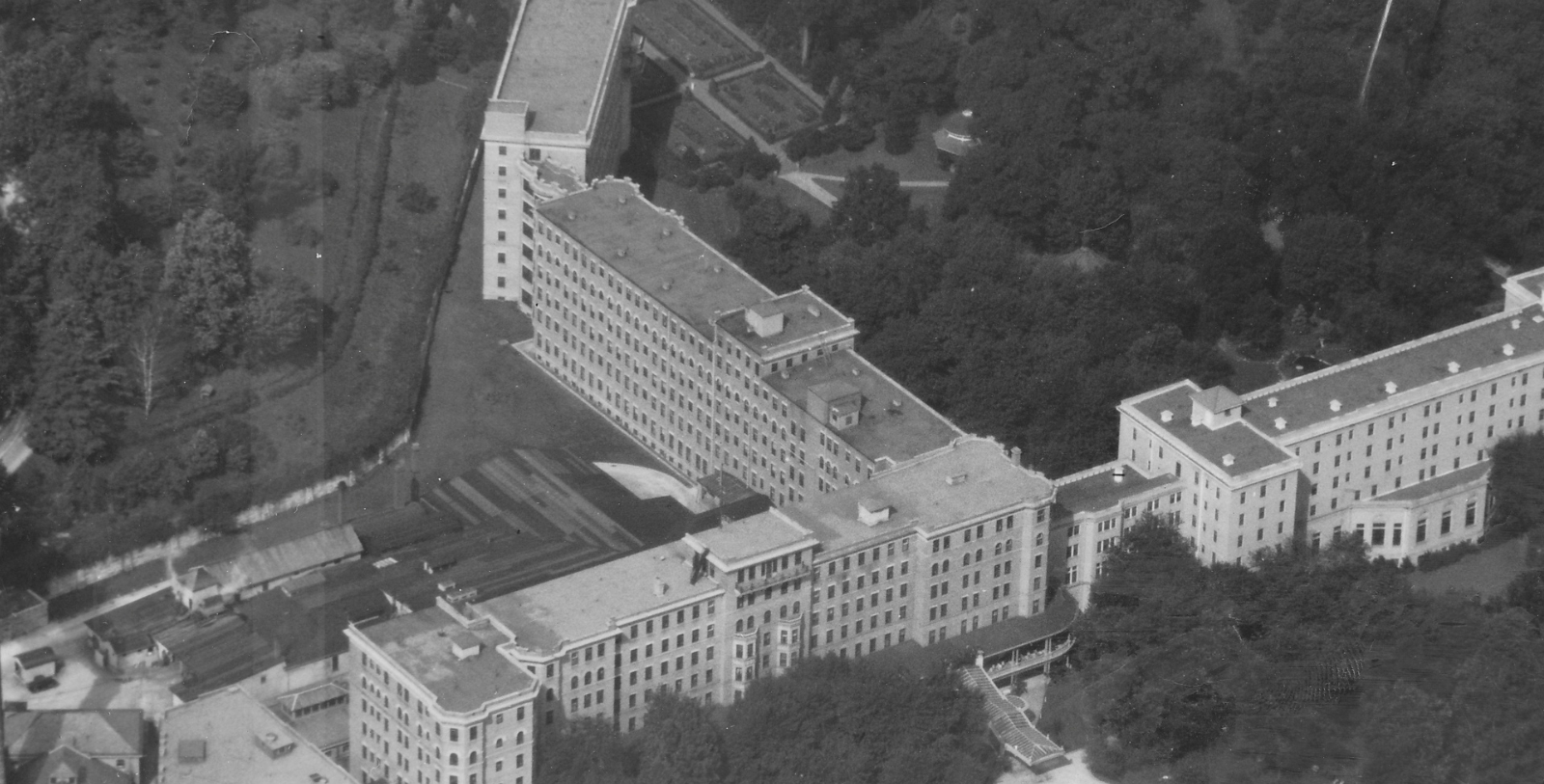 Historic Exterior of French Lick Springs Hotel in French Lick, Indiana, History