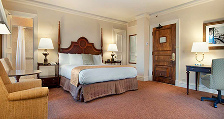 Deluxe Guest Rooms at The Seelbach Hilton Louisville | Louisville ...