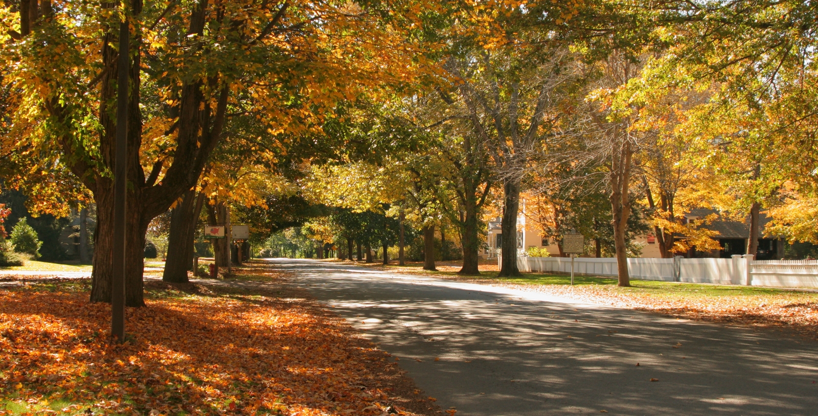 Located in the scenic Connecticut River Valley, Deerfield, Massachusetts is one of New England’s most beautifully preserved colonial villages.