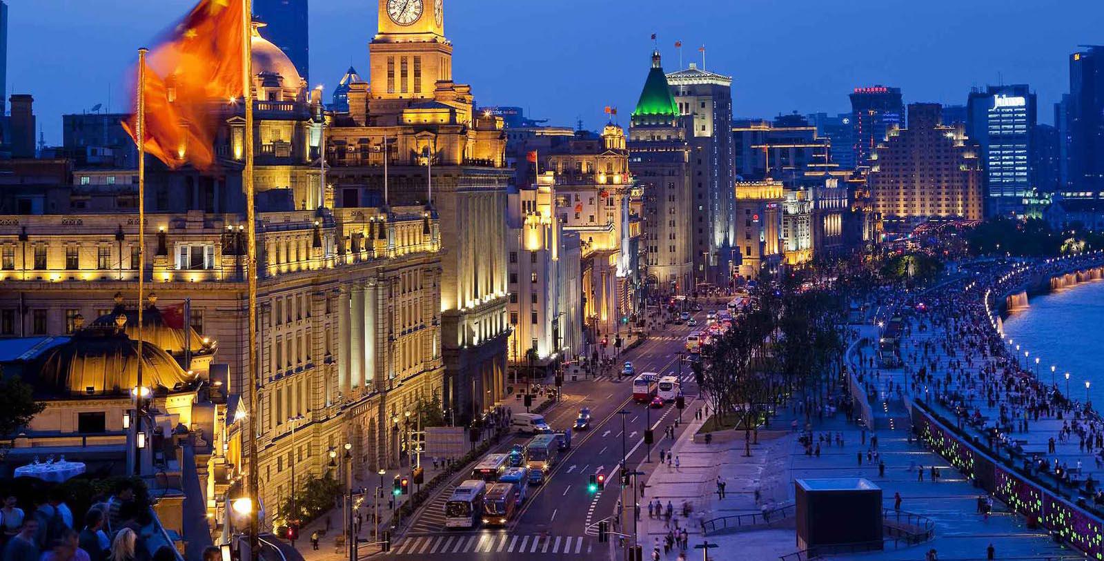 Image of Aerial Exterior of Hotel Fairmont Peace Hotel, 1929, Member of Historic Hotels Worldwide, in Shanghai, China, Special Offers, Discounted Rates, Families, Romantic Escape, Honeymoons, Anniversaries, Reunions