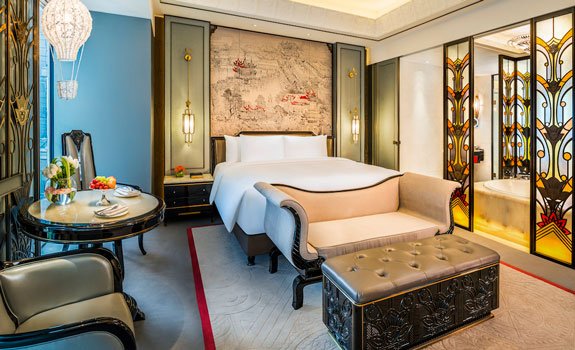 Wanda Reign on the Bund
- Accommodations