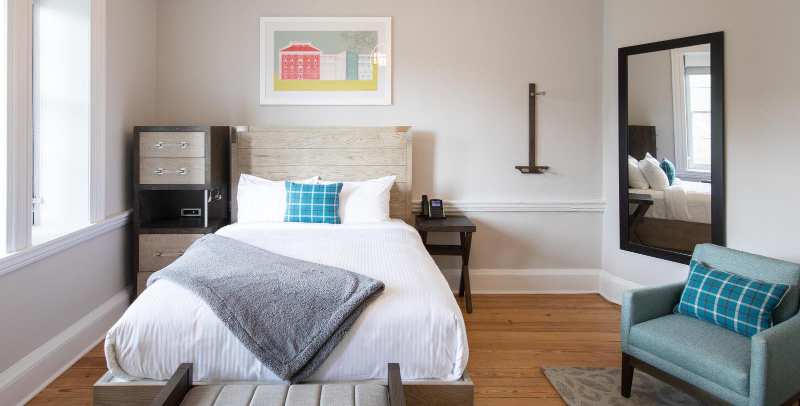 Image of Guestroom at Blackburn Inn, 1828, Member of Historic Hotels of America, in Staunton, Virginia, Location Map