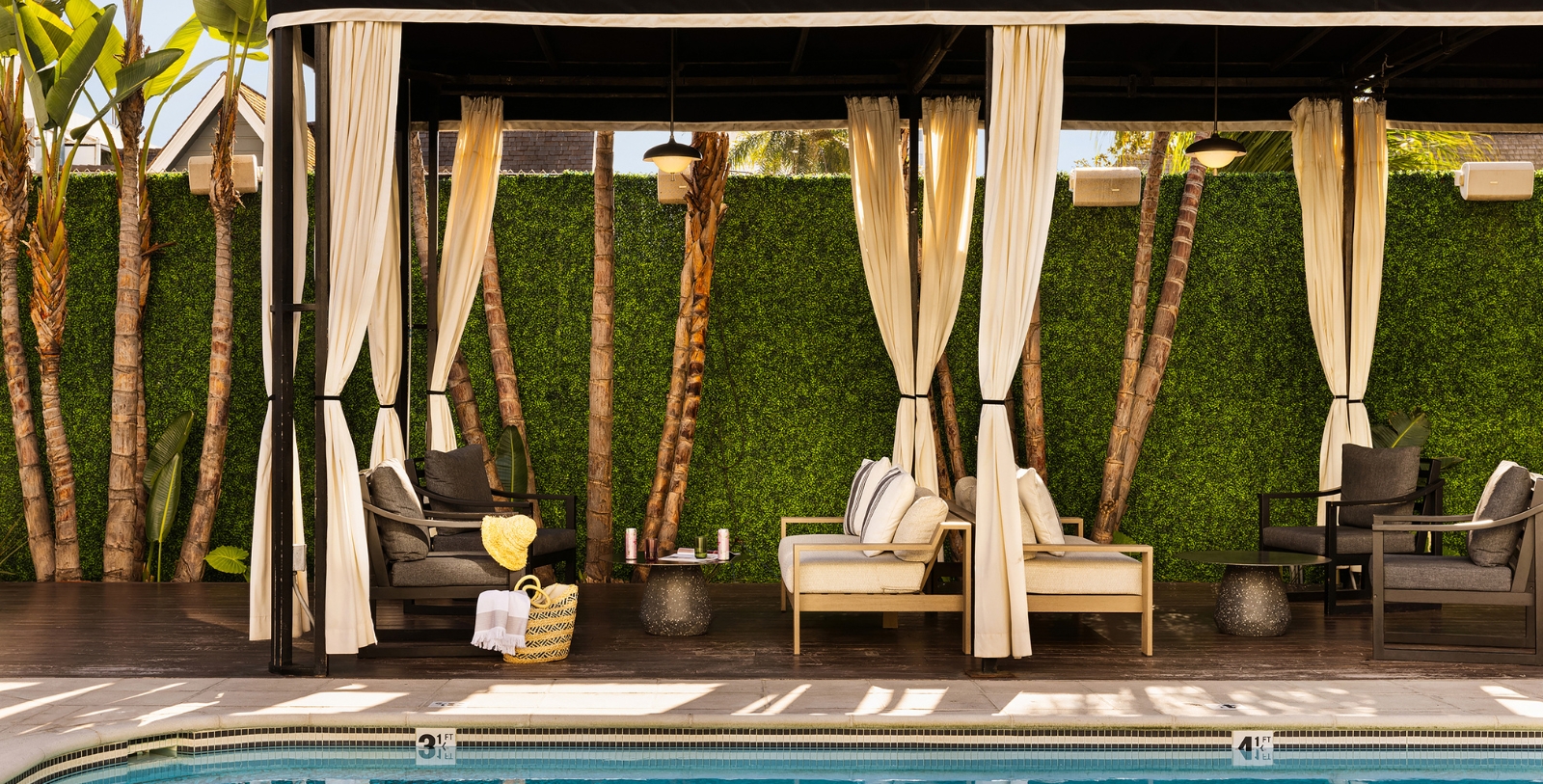 Image of Hotel Pool of The Eden, (1940) a Member of Historic Hotels of America in Santa Monica, California.