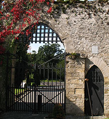Ghost Stories:
Kinnitty Castle Hotel
in Birr