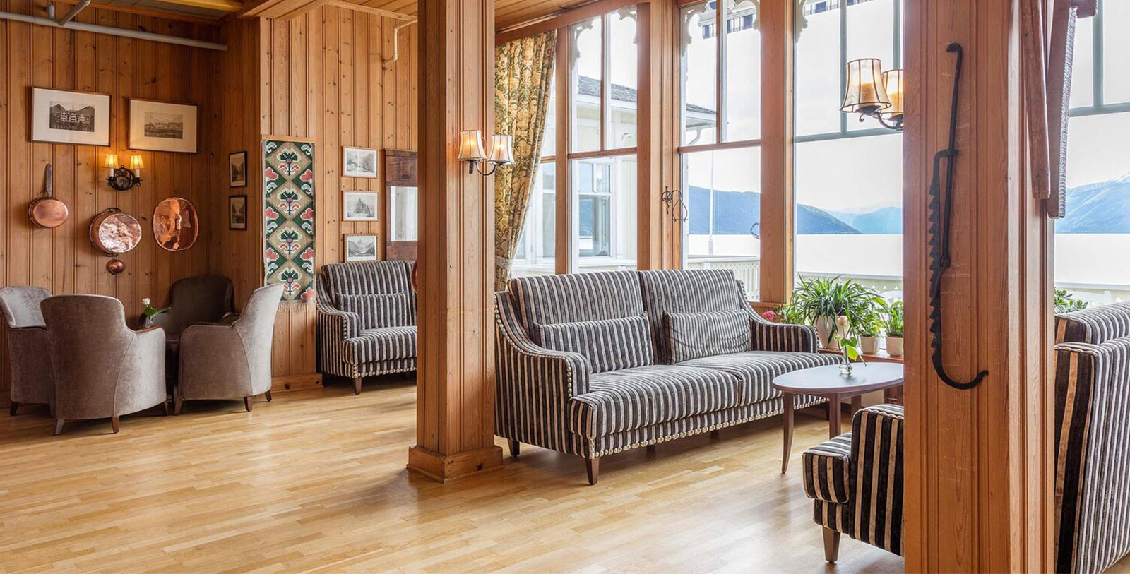 Image of Lounge Area Kviknes Hotel, 1752, Member of Historic Hotels Worldwide, in Balestrand, Norway, Experience