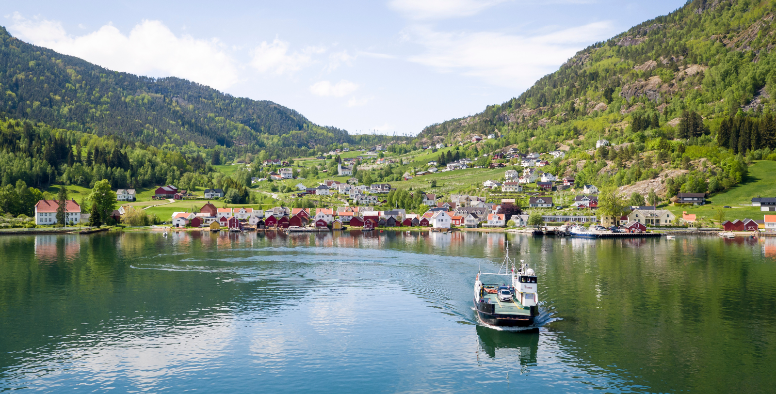 Uncover the natural beauty and rich culture of the country’s Luster municipality, which stretches along the inner branch of Norway’s longest and deepest fjord.