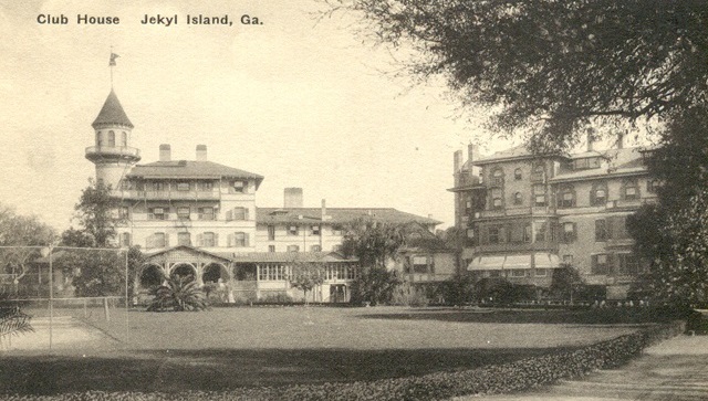 Historical Image of Exterior on Postcard, Jekyll Island Club Resort, 1886, Member of Historic Hotels of America, in Jekyll Island, Georgia, History.
