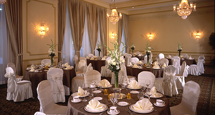 Weddings:
Hilton St. Louis Downtown at the Arch
in St. Louis