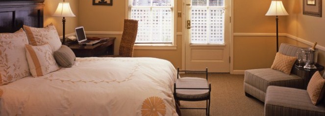 Accommodations:
Hotel La Rose
in Santa Rosa