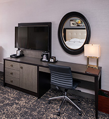 Accommodations:
DoubleTree by Hilton Hotel Utica
in Utica