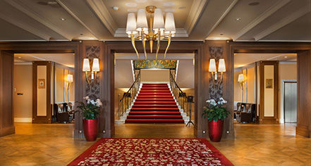 Grand Hotel Kempinski High Tatras
in Strbske Pleso