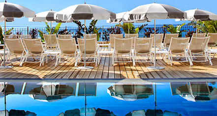 Activities:
Grand Hotel des Sablettes Plage, Curio Collection by Hilton
in La Seyne-sur-Mer