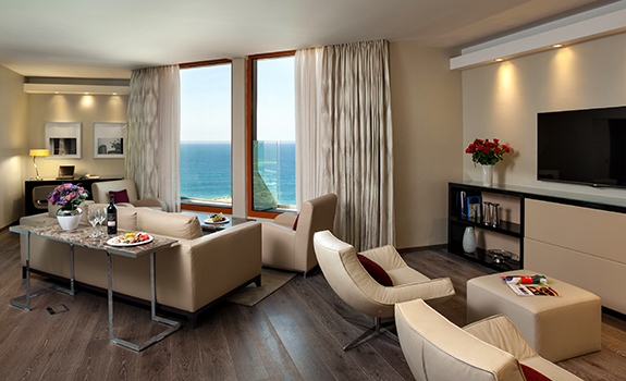 The Carlton Tel Aviv
- Accommodations