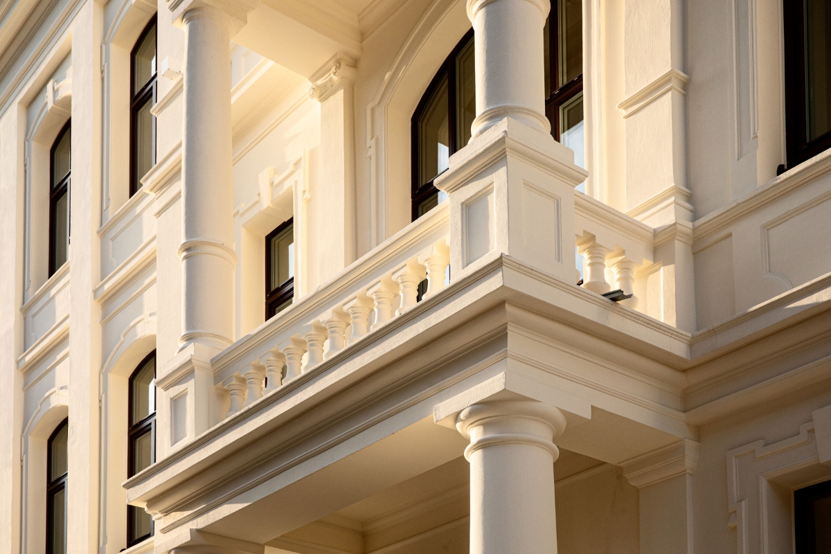 Discover Britannia Hotel, which has been host to European royalty for more than a century.  
