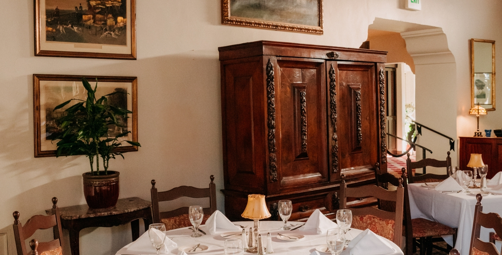 Image of Dining in Arizona Inn, 1930, a Member of Historic Hotels of America in Tucson, Arizona