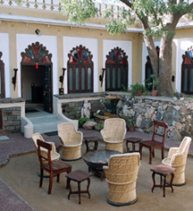 Meetings at
Fort Seengh Sagar
in Deogarh