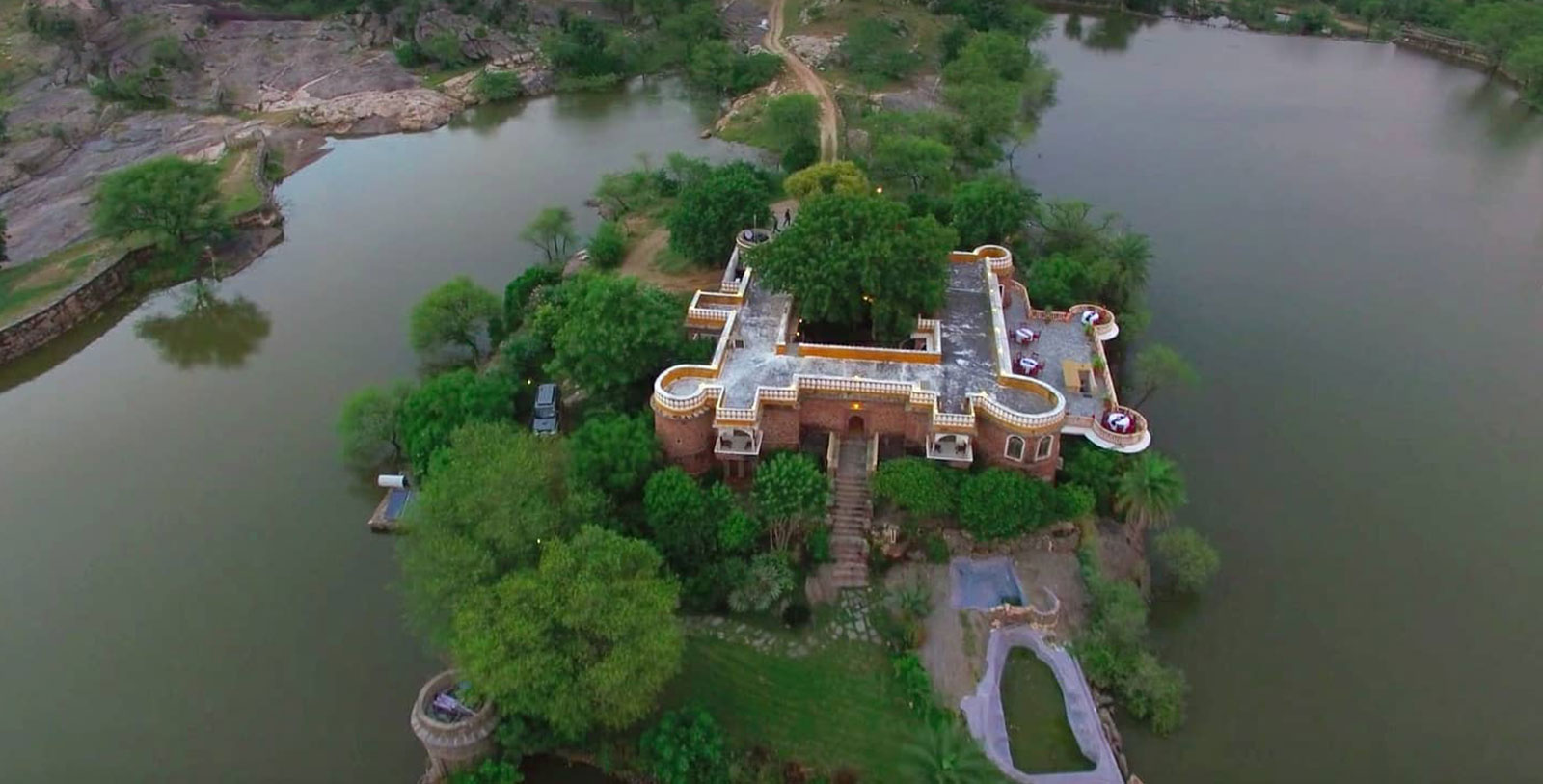 Take a day trip to Bhilwara to see Sanganer Fort, Harni Mahadev Temple, Joganiya Mata Temple, and the Kyara Ke Balaji.