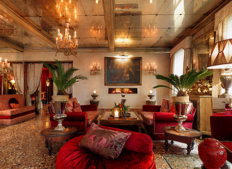 Image of Lobby Interior Metropole Hotel, 1500, Member of Historic Hotels Worldwide, in Venice, Italy, Special Offers, Discounted Rates, Families, Romantic Escape, Honeymoons, Anniversaries, Reunions