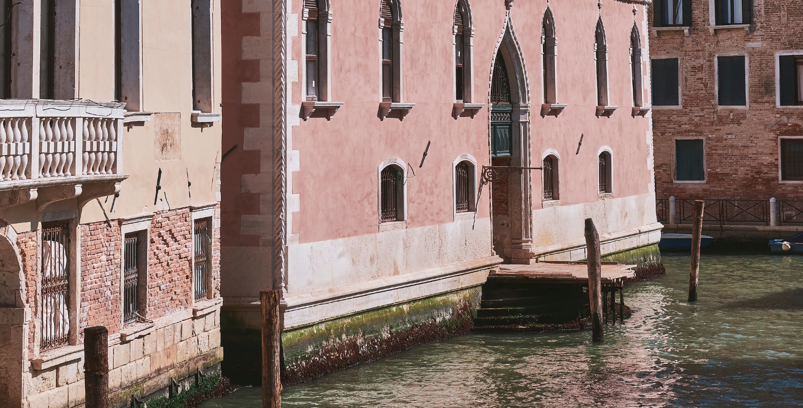 Experience a luxurious Venetian welcome via canal at Orient Express Venezia.