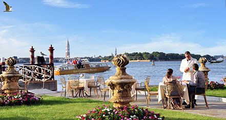 Event Calendar:
San Clemente Palace Kempinski
in Venice