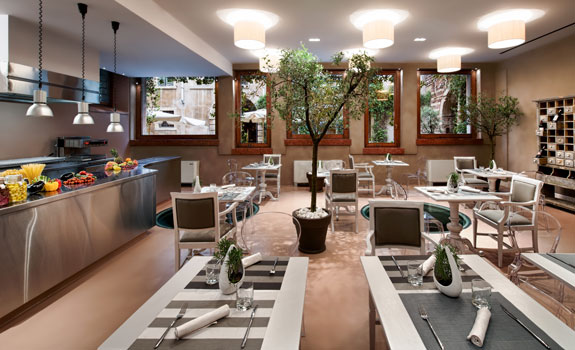 Palazzo Victoria
- Dining