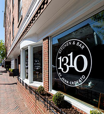 Dining at
Georgetown Inn
in Washington