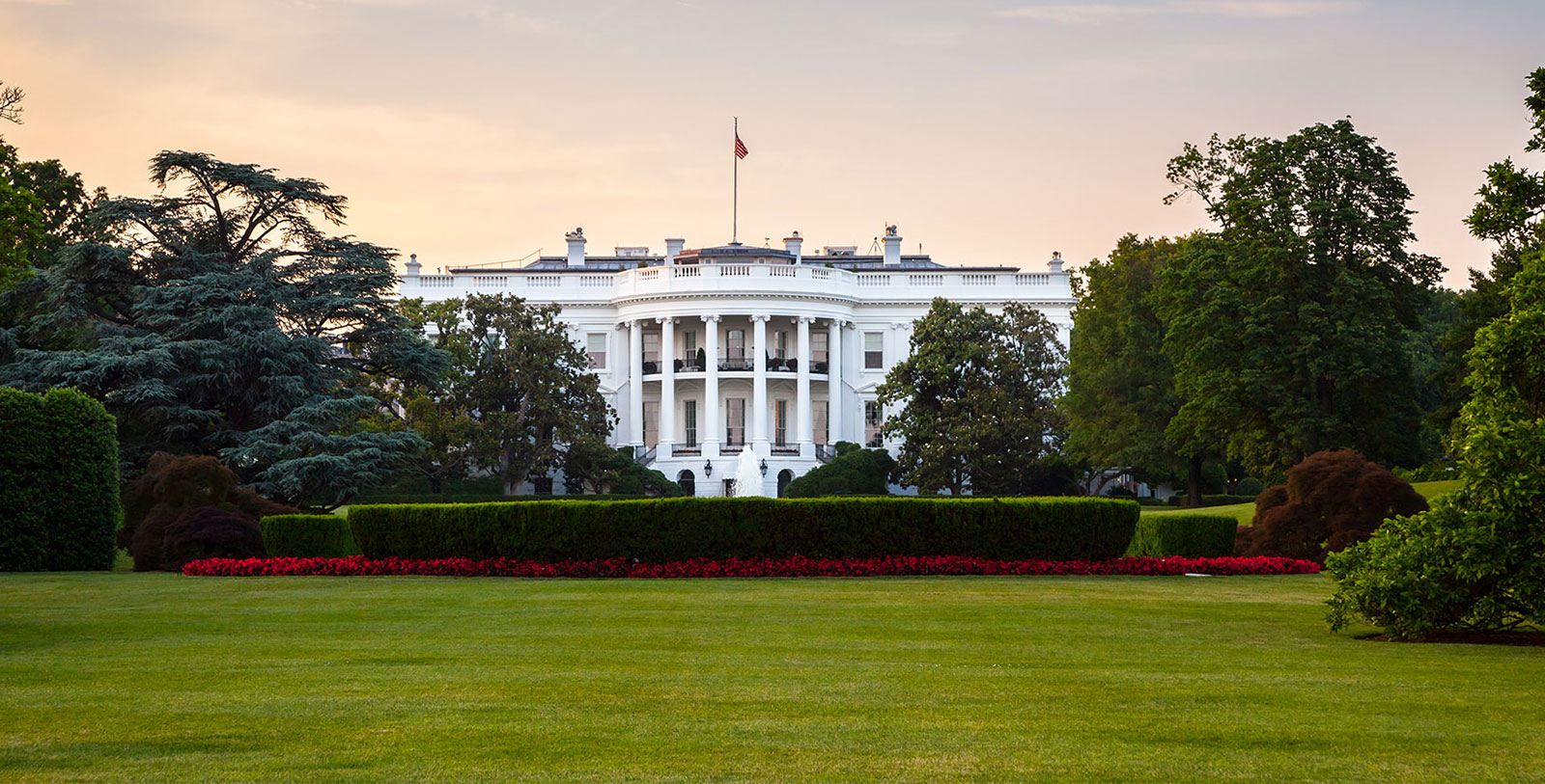 Visit the White House, the Lincoln Memorial, and the Washington Monument while out exploring the nation's capital.