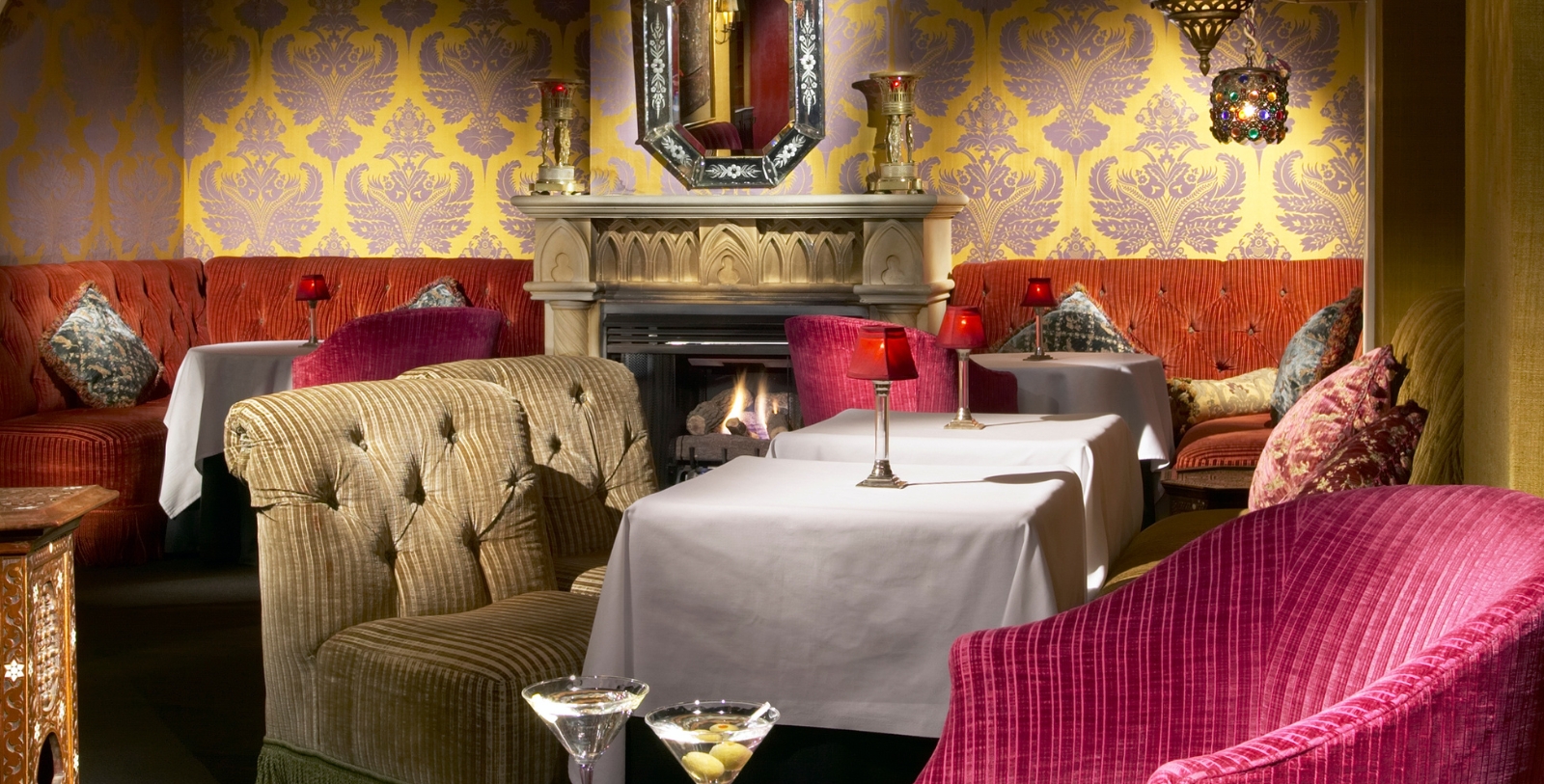 Taste a top-shelf cocktail from the bar in the Venetian Room of the Hotel Lombardy, and relax in the beautifully restored lounge.