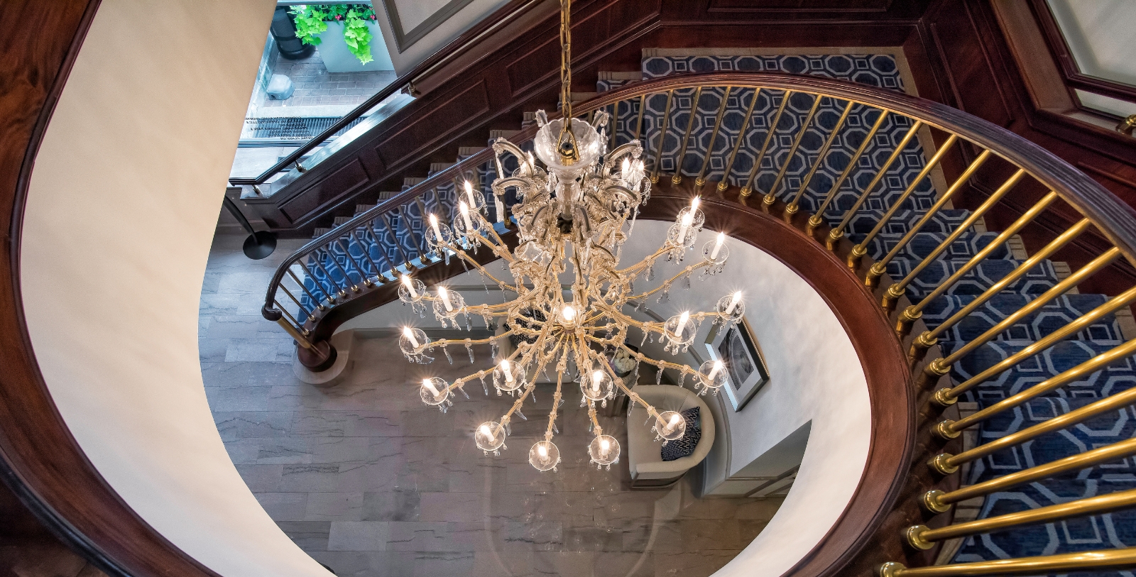 Experience local National Trust for Historic Preservation historic sites and discover great architecture, magnificent landscapes, and life-changing stories.