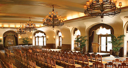Meetings at
Fairmont Banff Springs
in Banff