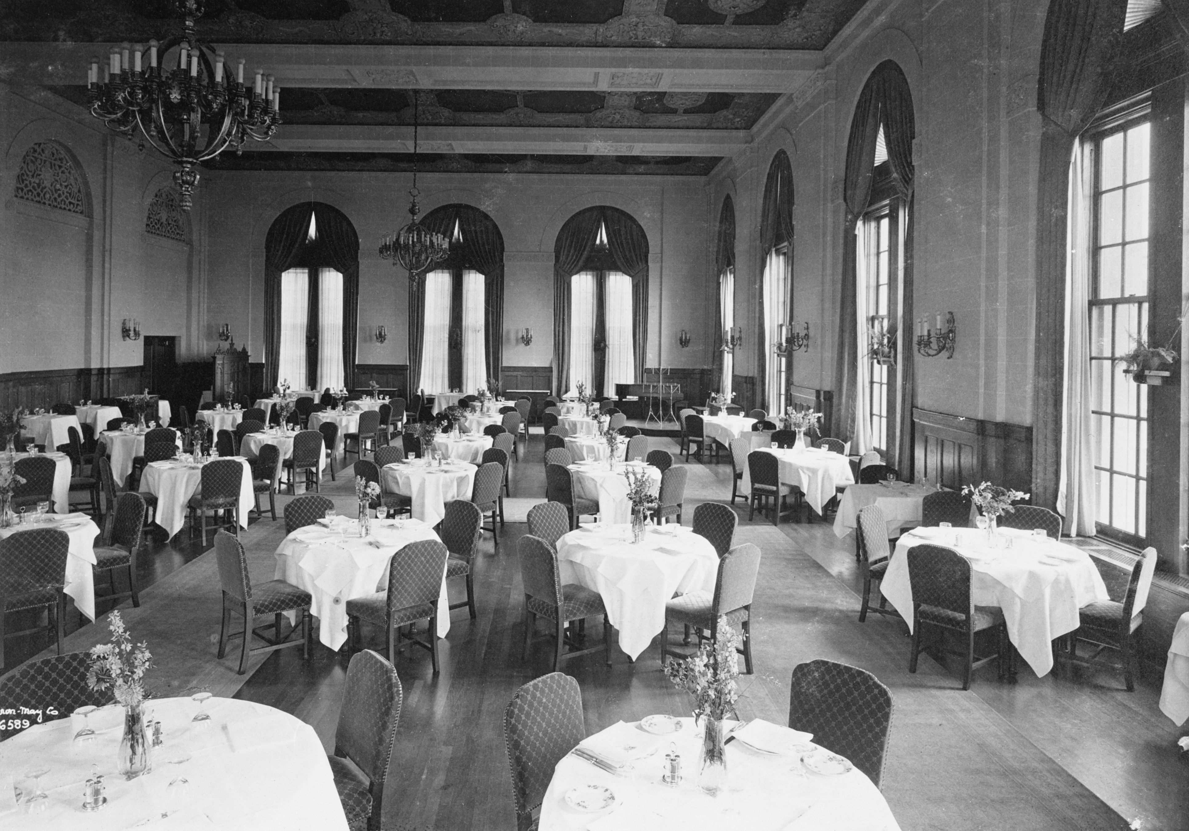 Historical Image of Restaurant, Fairmont Hotel Macdonald, Edmonton, Canada.