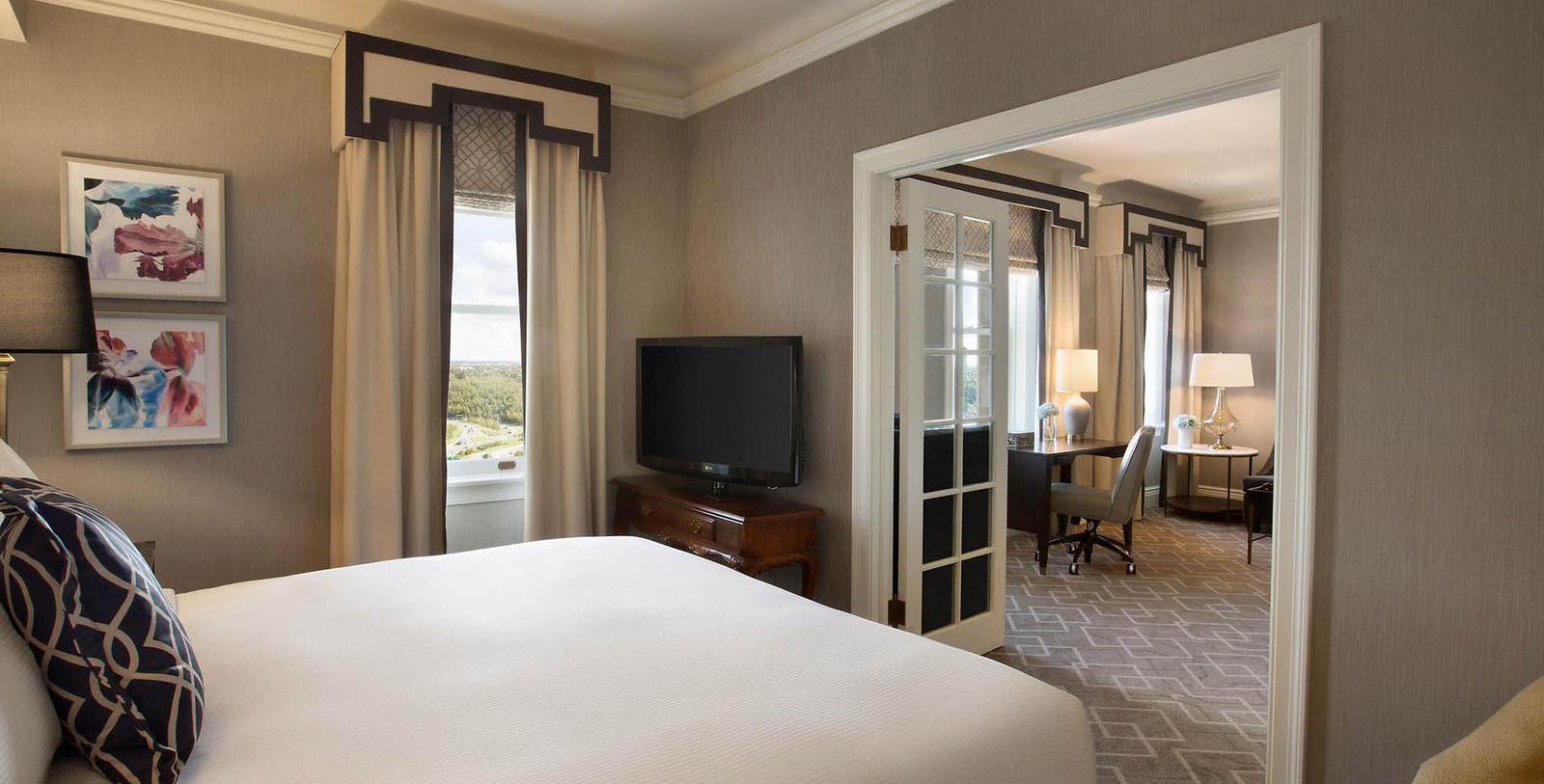Image of guestroom Fairmont Hotel Macdonald, 1915, Member of Historic Hotels Worldwide, in Edmonton, Canada, Explore