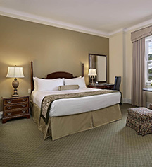 Accommodations:
Fairmont Hotel Macdonald
in Edmonton