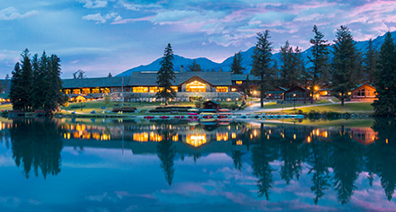 Hotels In Jasper Canada Jasper National Park Accommodation