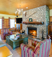 Accommodations:
Fairmont Jasper Park Lodge
in Jasper