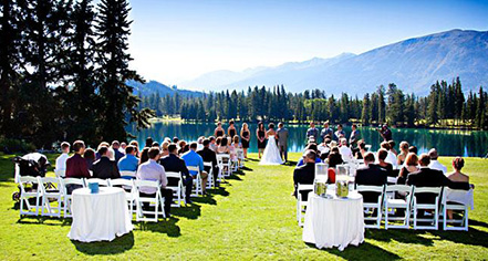 Weddings:
Fairmont Jasper Park Lodge
in Jasper